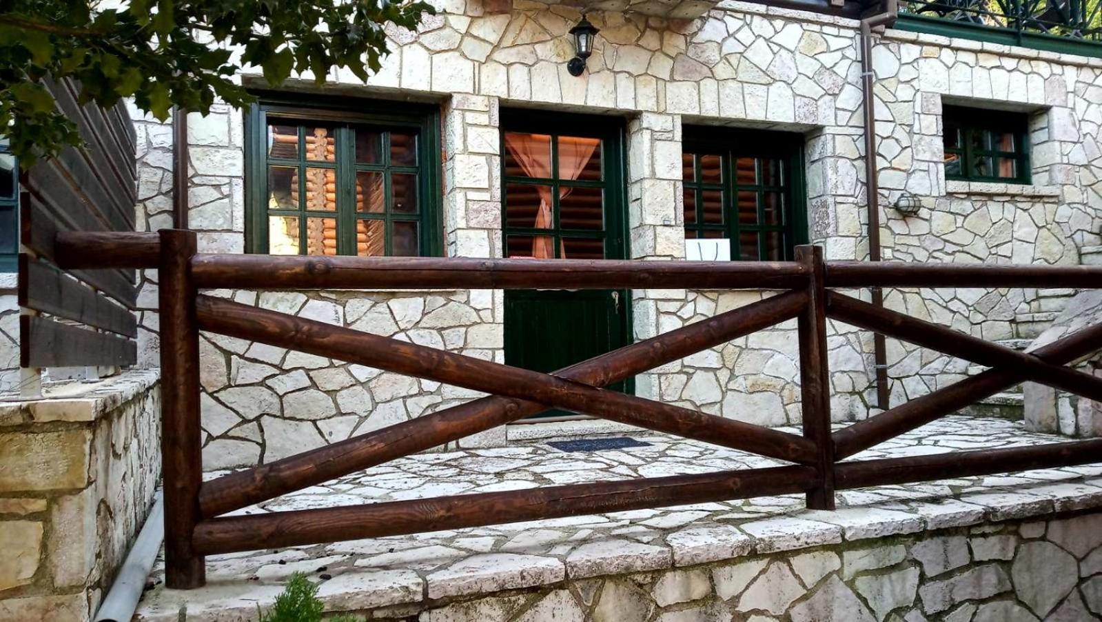 Villa House On The Mountain Eptálofos Esterno foto
